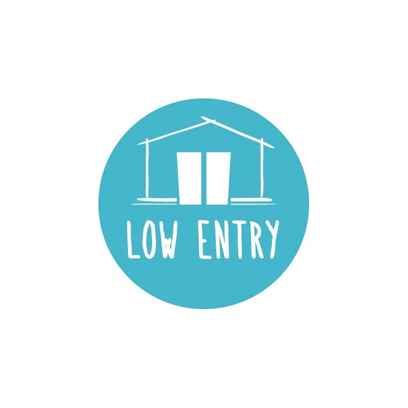 Garage Toit Plat 19,26m² Avec Porte Sectionnelle Motorisée Madriers 40mm SOLID 6 Garage Toit Plat 19,26m² Avec Porte Sectionnelle Motorisée Madriers 40mm SOLID – Image 4