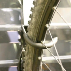 Porte-vélo Vertical Pour Les Abris Yukon, Skylight Et Rubicon – Lot De 3 – Canopia -Abri De Jardin porte velo vertical pour les abris yukon skylight et rubicon lot de 3 canopia 3